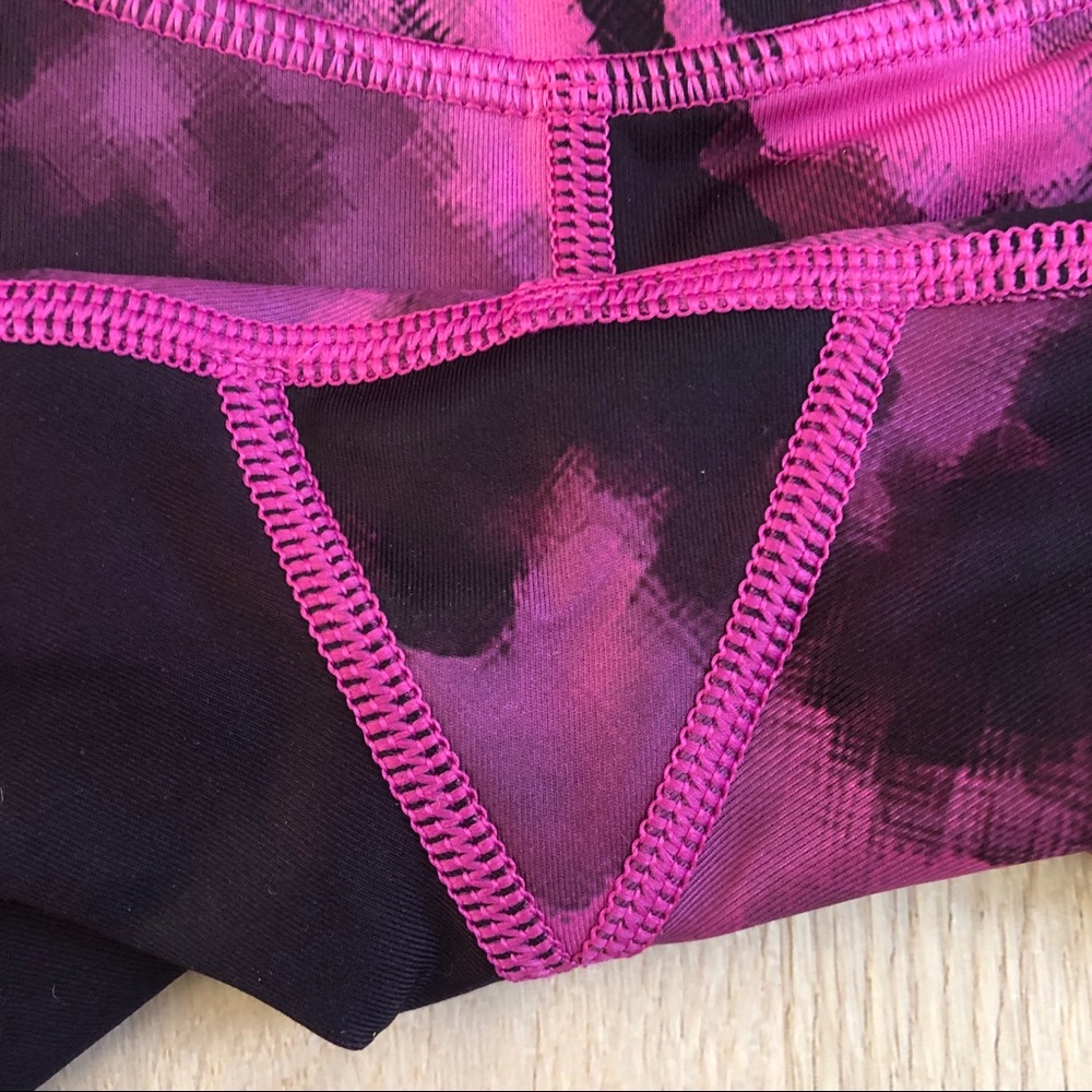 LULULEMON Crop pants | Blooming Pixie Raspberry - Picture 7 of 10